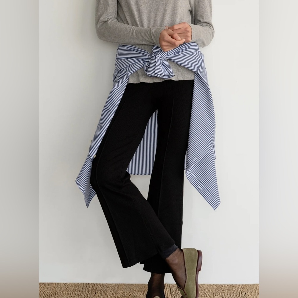 Donni Rib Kick Flare Pant - Black